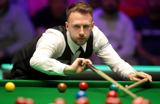 励球员保持 励球员保持