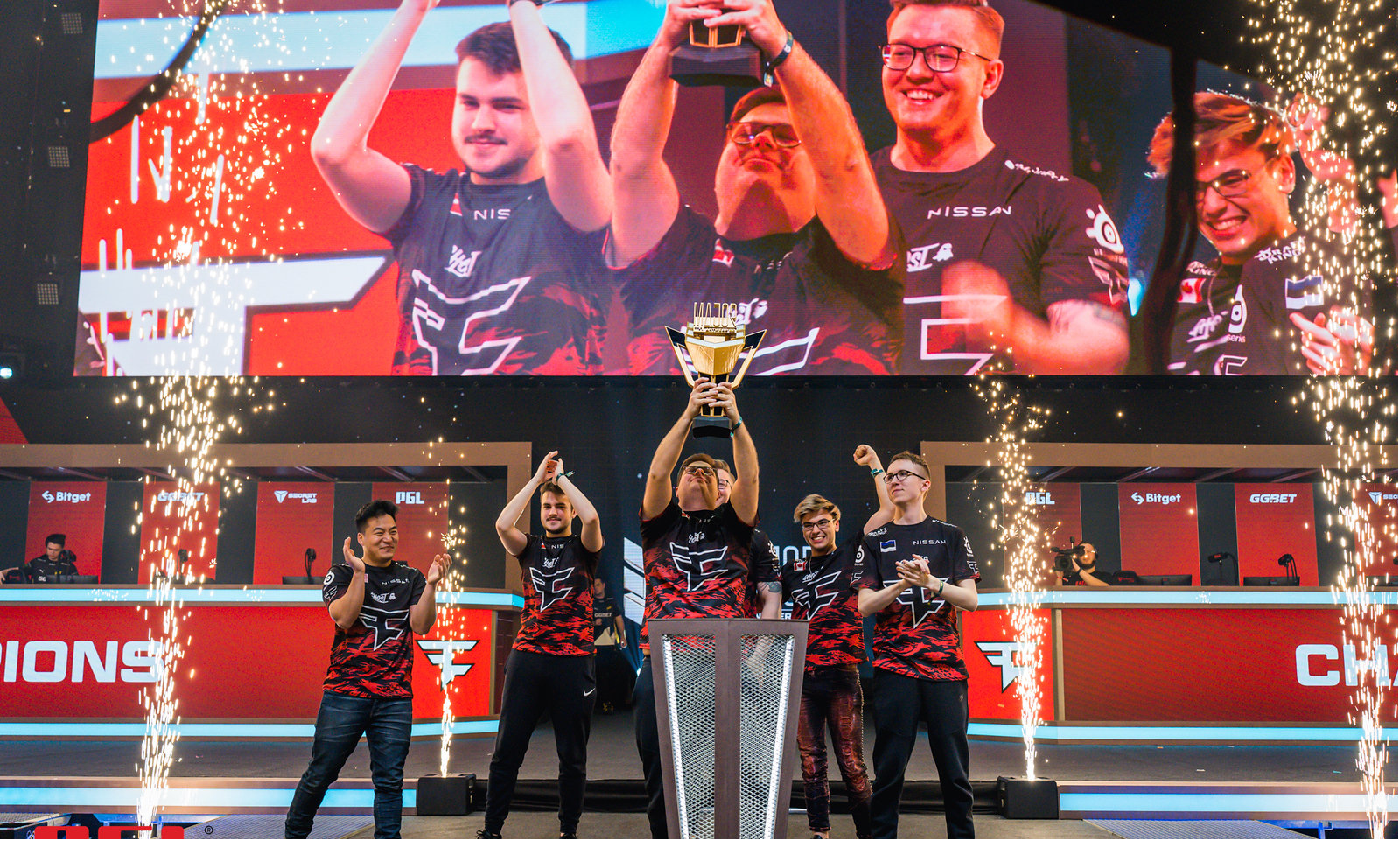 及与品牌的 及与品牌的