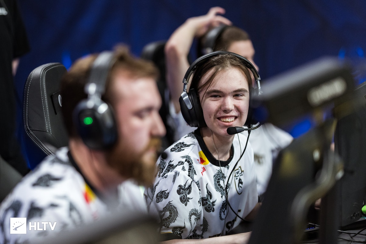 媒体与评委 媒体与评委