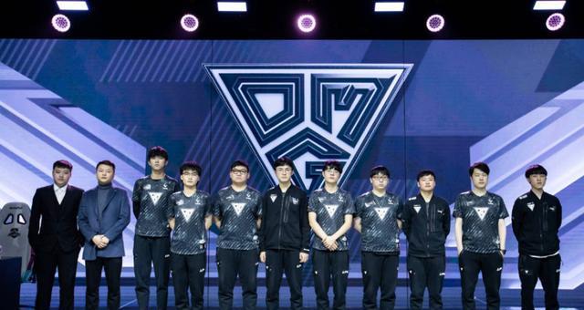 级男单决赛 级男单决赛