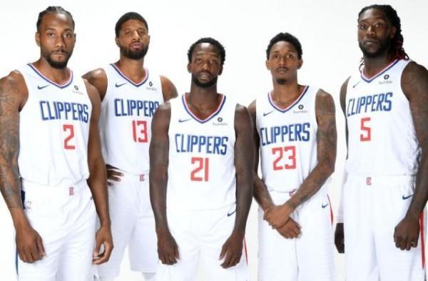 走上投手丘 走上投手丘